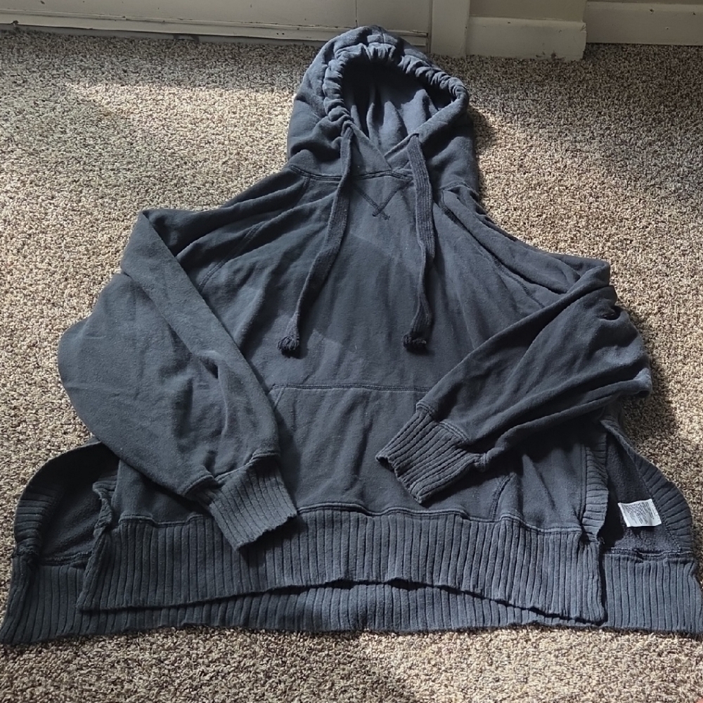 American Eagle Outfitters Black Hoodie Sweater